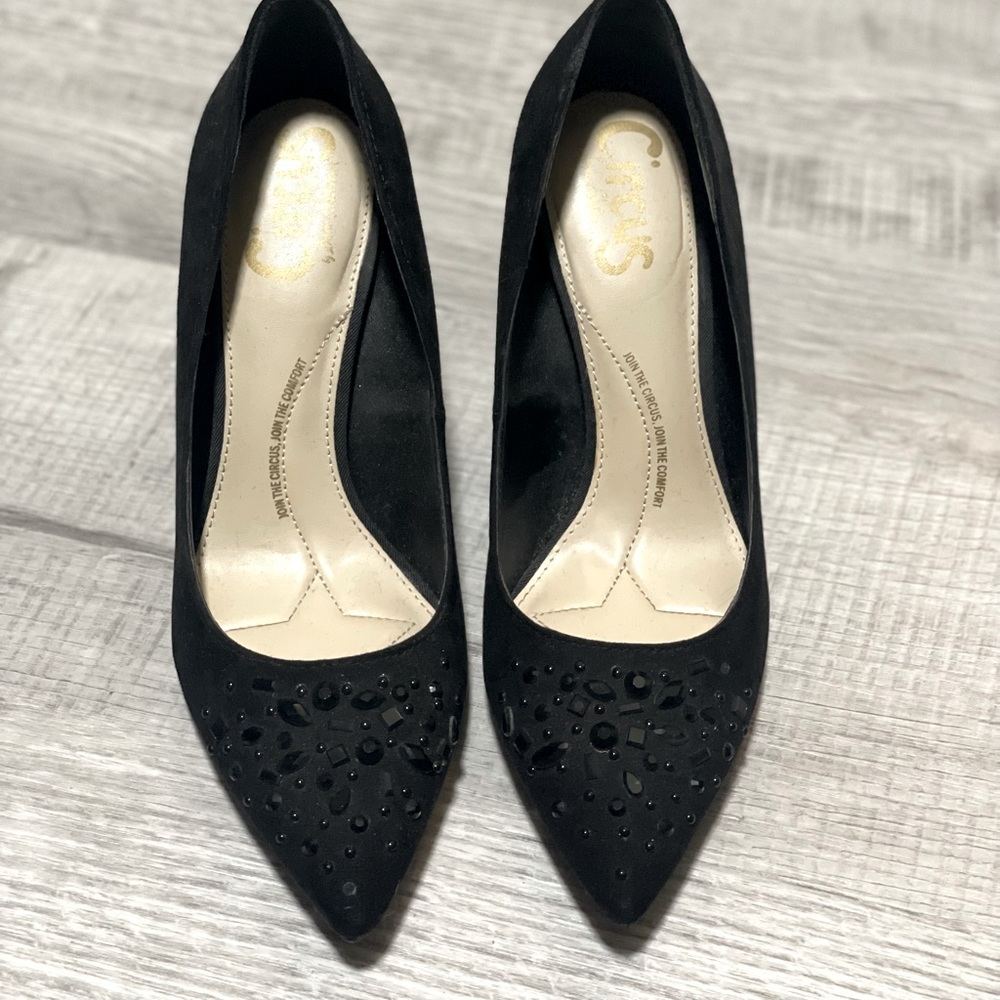 Sam Edelman Circus Black, Suede, Closed-toe Heels sz 6.5 BARELY WORN!